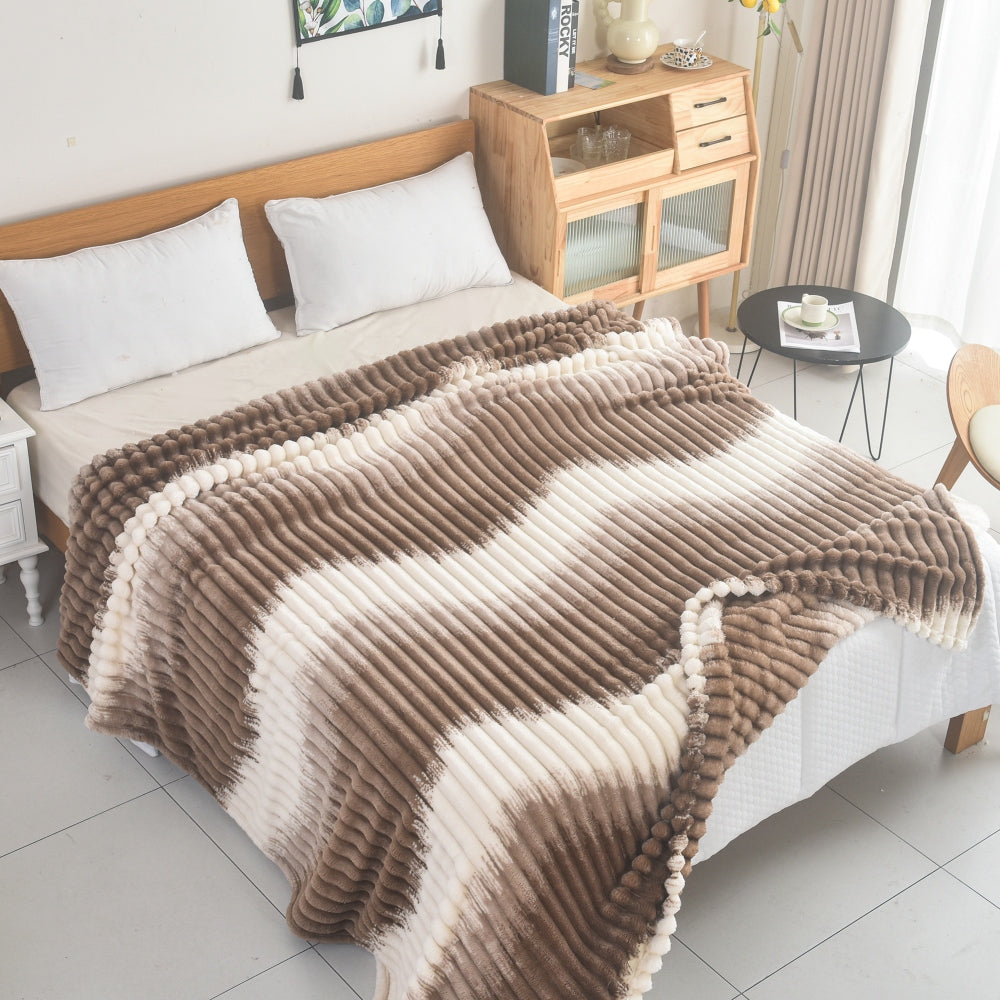 Κουβέρτα Fleece Υπέρδιπλη 220x240cm Δίχρωμη Ριγέ Εκρού - Σκούρο Καφέ 78173-6