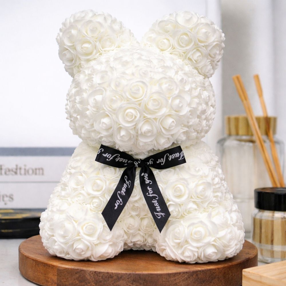 Λευκό Αρκουδάκι Bunny Από Τεχνητά Τριαντάφυλλα 40cm 981963